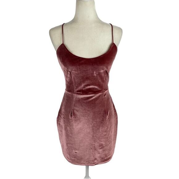 Revolve NBD Lauren Bodycon Velvet Strappy Open Back Mini Dress in Dusty Rose M - Picture 13 of 14
